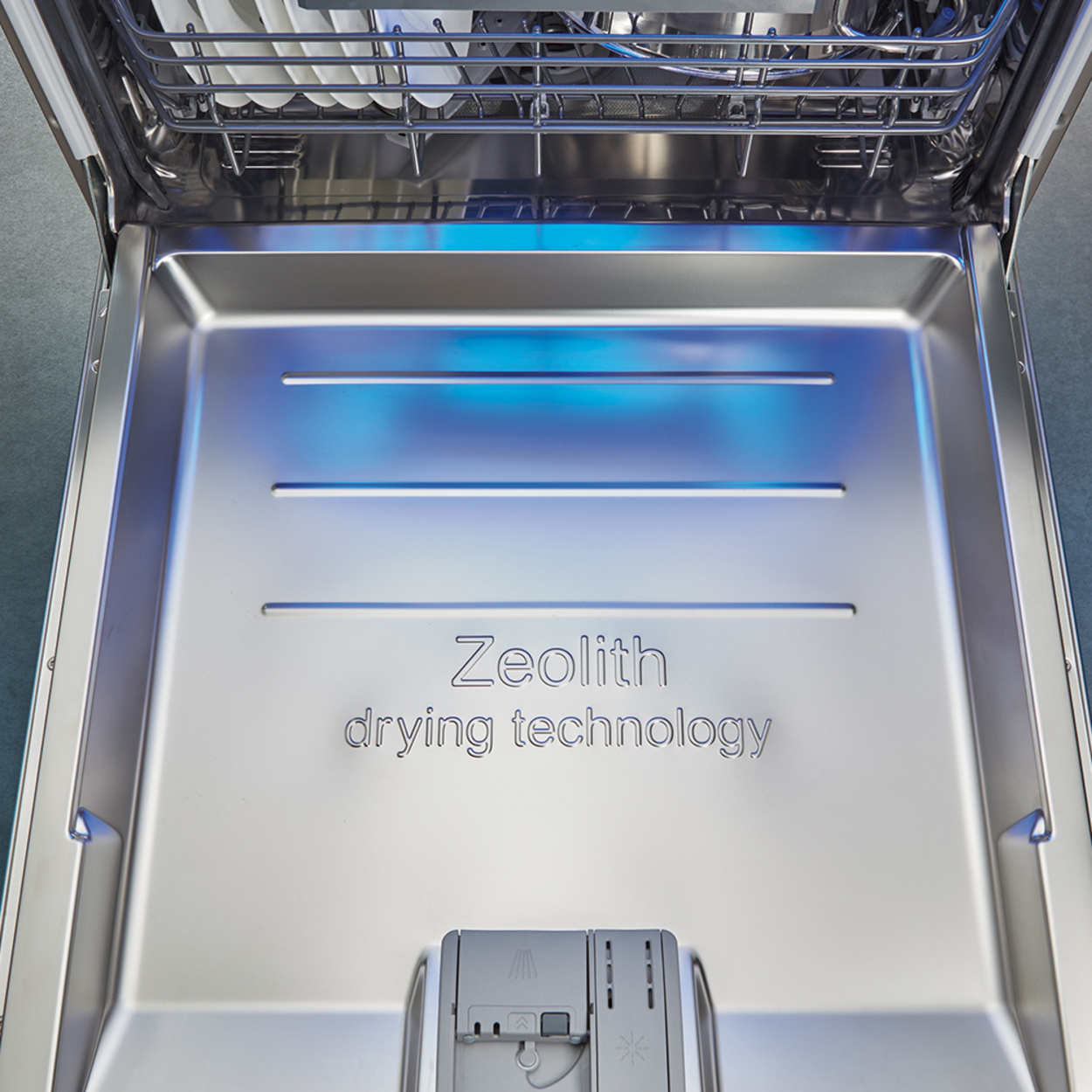 Zeolith Trocknen – Für glänzende Spülergebnisse bei Elektro Radlinger GmbH in Schwandorf
