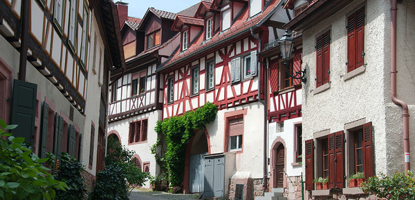 Altbau­sanierung bei Elektro Radlinger GmbH in Schwandorf